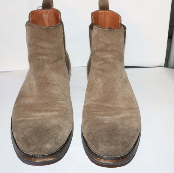 Men's Tan Chelsea Boots - Picture 3 of 10